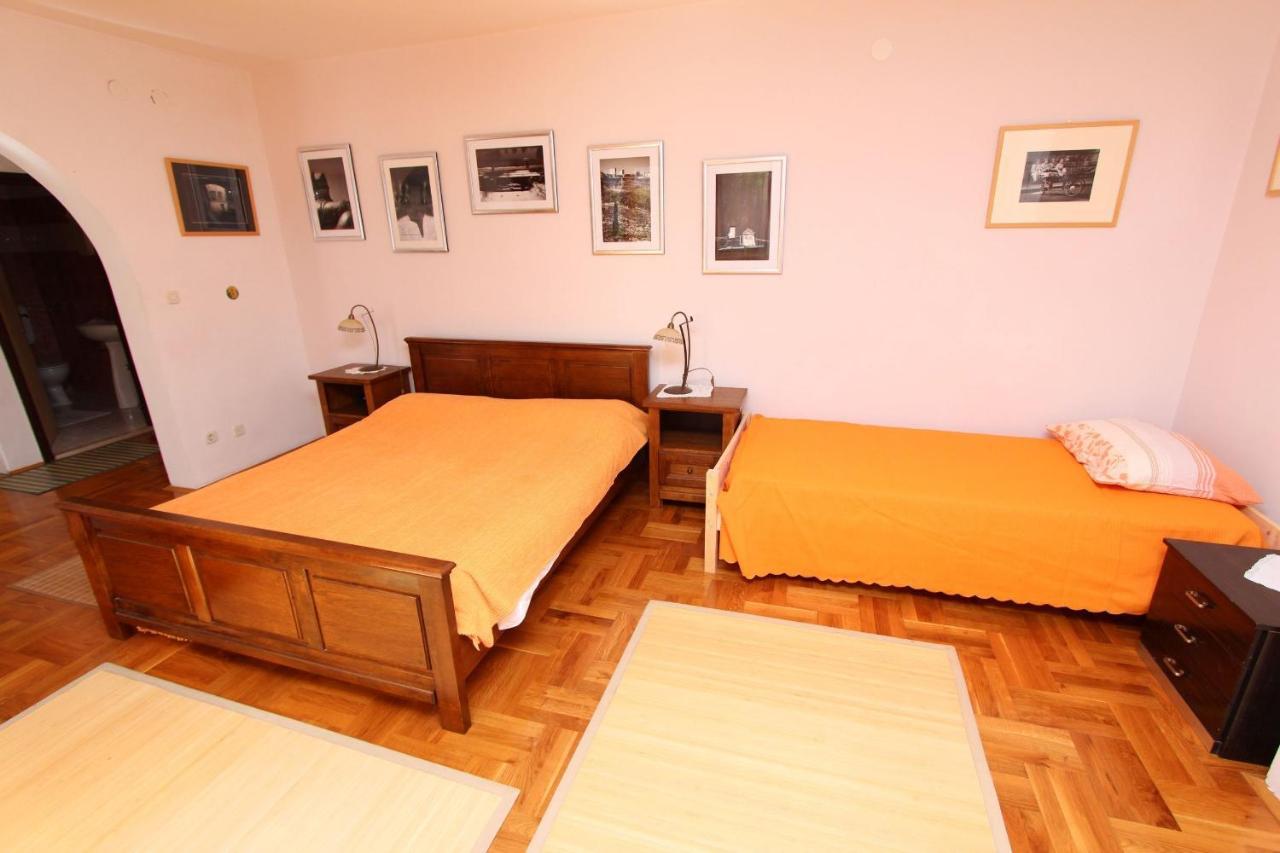 Apartments Grace روفينج الغرفة الصورة