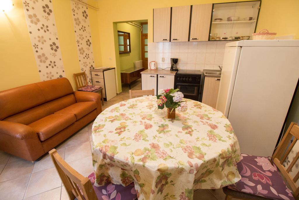 Apartments Grace روفينج المظهر الخارجي الصورة