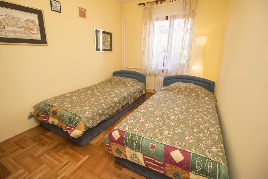 Apartments Grace روفينج المظهر الخارجي الصورة