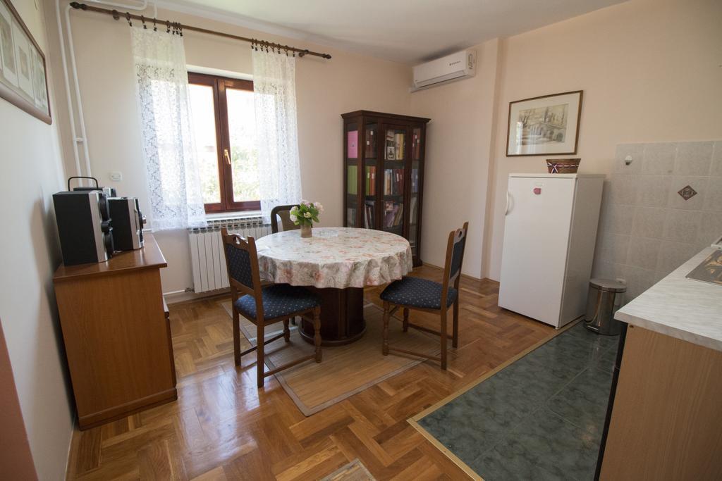 Apartments Grace روفينج المظهر الخارجي الصورة