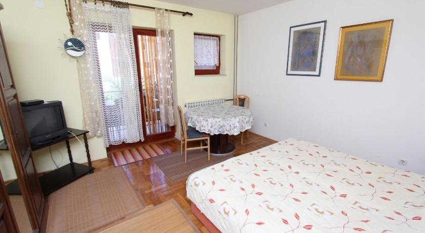Apartments Grace روفينج الغرفة الصورة