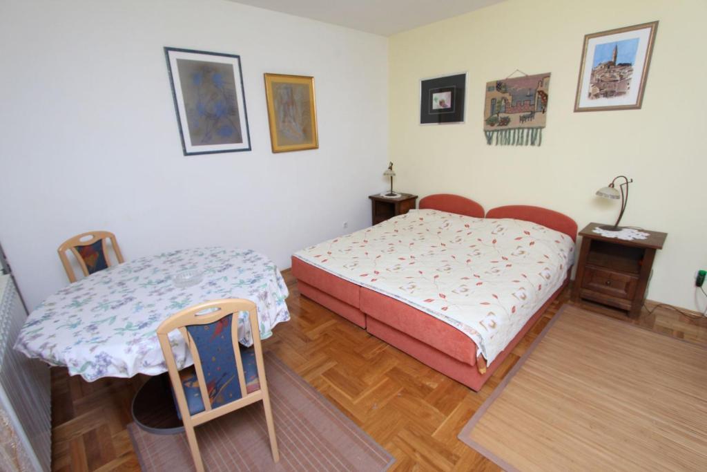 Apartments Grace روفينج الغرفة الصورة