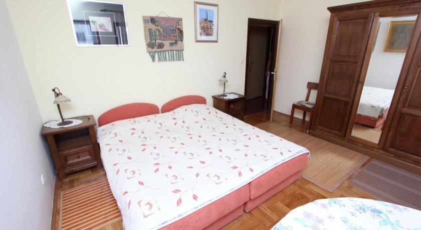 Apartments Grace روفينج الغرفة الصورة